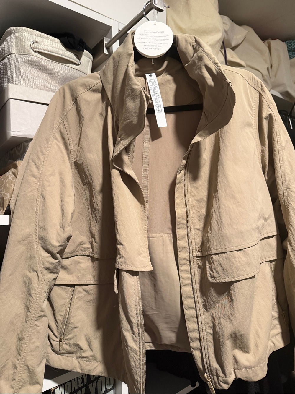 Always Effortless Classic-Fit
Jacket